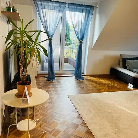 Lejlighed Seemomente Nahe Friedrichshafen & Messe & Flughafen 3-zimmer-apartment Mit Balkon, Parkplatz