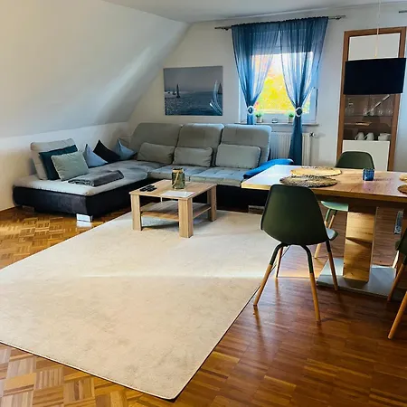 Seemomente Nahe Friedrichshafen & Messe & Flughafen 3-zimmer-apartment Mit Balkon, Parkplatz Lejlighed Meckenbeuren