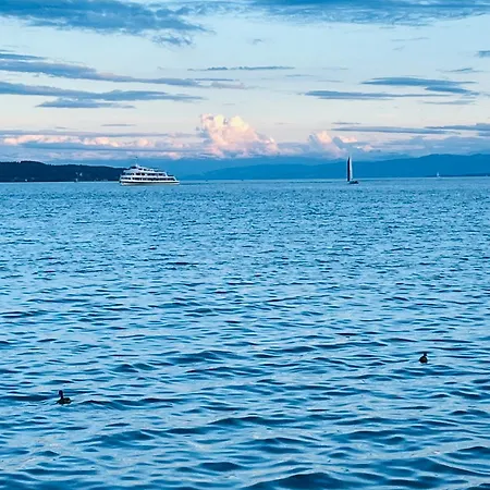 Seemomente Nahe Friedrichshafen & Messe & Flughafen 3-zimmer-apartment Mit Balkon, Parkplatz